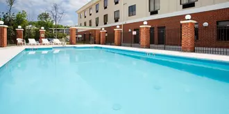 Holiday Inn Express Hotel & Suites Greensboro-East