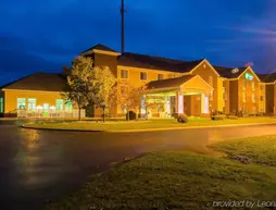 Holiday Inn Express Hotel & Suites Acme-Traverse City