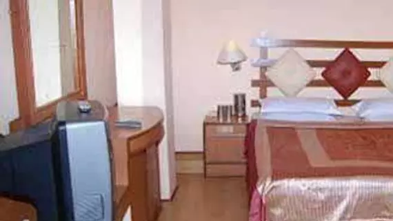 Hotel Maneck Residency | Tamil Nadu - Ooty (ve civarı) - Ooty