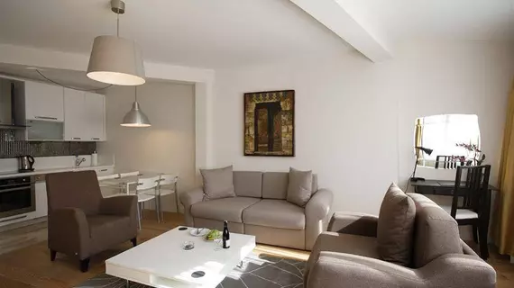 Home Stay Home Valikonagi |  Istanbul  - Şişli - Osmanbey