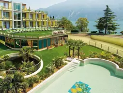 Hotel Alexander | Lombardy - Brescia (il) - Limone sul Garda