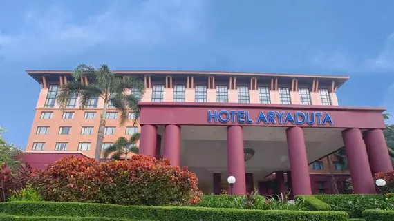 Hotel Aryaduta Lippo Village | West Java - Cakarta (ve civarı) - Tangerang