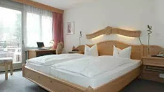 Hotel Surpunt | Maloja District - Graubuenden - Flims