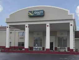 Quality Inn Scottsburg | Indiana - Madison (ve civarı) - Scottsburg