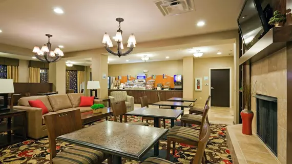 Holiday Inn Express Hotel & Suites Kodak East-Sevierville | Tennessee - Gatlinburg - Pigeon Forge (ve civarı) - Kodak