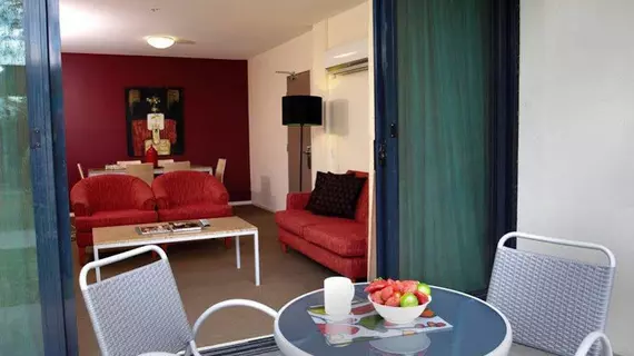 Quest Flemington Serviced Apartments | Victoria - Melbourne (ve civarı) - Flemington