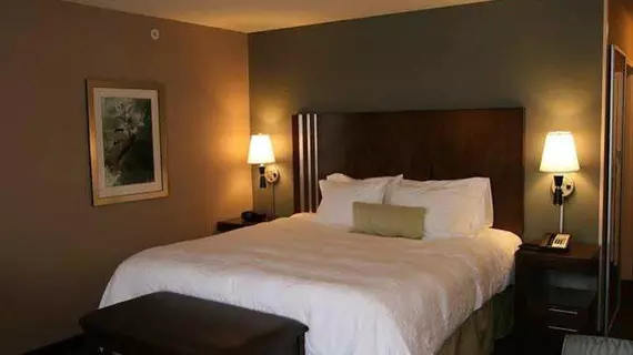 Hampton Inn & Suites Grafton | Wisconsin - Milwaukee (ve civarı) - Grafton