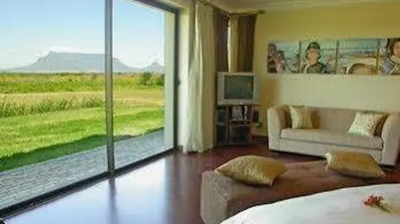 Castellon Boutique Guesthouse | Western Cape (il) - West Coast DC - Drakenstein - Cape Town (ve civarı) - Cape Town - Tableview