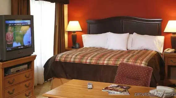 Homewood Suites by Hilton at The Waterfront | Kansas - Wichita (ve civarı) - Viçita