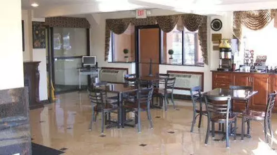 A Victory Inn - West Dearborn | Michigan - Detroit (ve civarı) - Dearborn