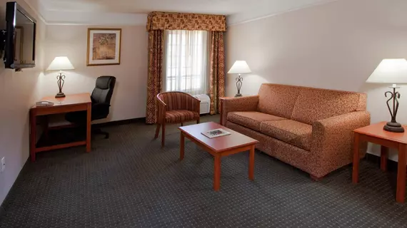 La Quinta Inn & Suites Ruidoso Downs | New Mexico - Ruidoso (ve civarı) - Ruidoso Downs