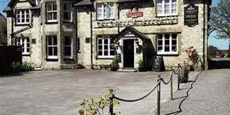 The Three Horseshoes