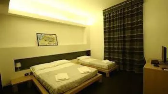 M&J Place Hostel Rome | Lazio - Roma (ve civarı) - Roma Kent Merkezi - Rione XVIII Castro Pretorio