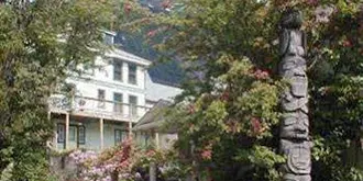 Alaska's Capital Inn Bed and Breakfast