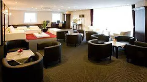 Hotel Hillarys | Osaka (idari bölge) - Osaka (ve civarı) - Osaka City Center - Naniwa