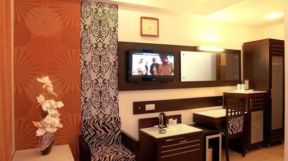 FabHotel Suncourt Karol Bagh | Batı Delhi - Ulusal Eyalet Başkenti Delhi - Delhi (ve civarı) - Yeni Delhi - Karol Bagh