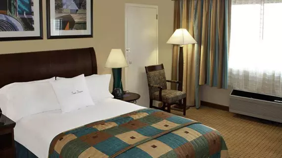 DoubleTree By Hilton Hotel Denver - Stapleton North | Kolorado - Denver (ve civarı) - Denver