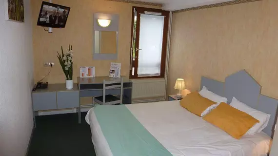 Inter-Hotel Cris Hotel | Auvergne-Rhone-Alpes - Rhone (bölge) - Lyon (ve çevresi) - Corbas