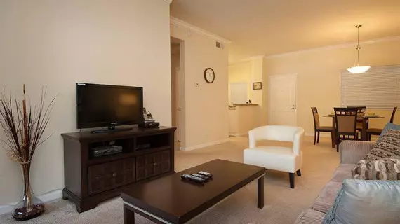 Sunshine Suites at La Jolla | Kaliforniya - San Diego County - San Diego