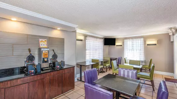 La Quinta Inn El Paso Airport | Teksas - El Paso (ve civarı) - El Paso