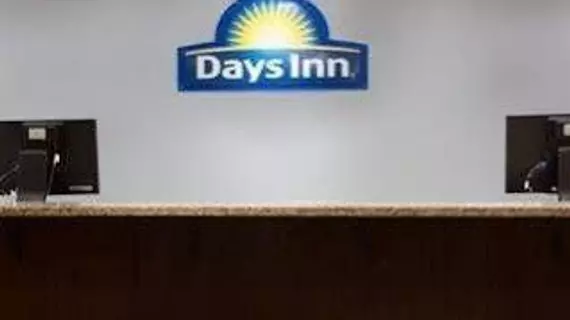 Days Inn Mount Pleasant-Patriot's Point | Güney Karolayna - Charleston (ve civarı) - Mount Pleasant