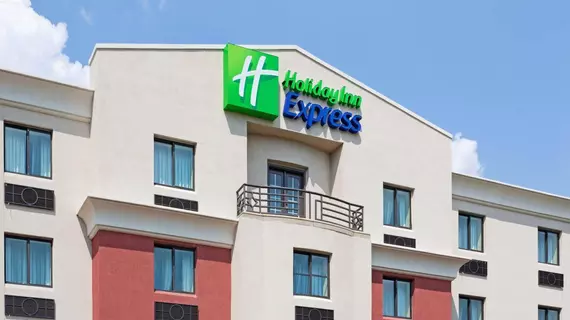 Holiday Inn Express Saugus Logan Airport | Massachusetts - Saugus