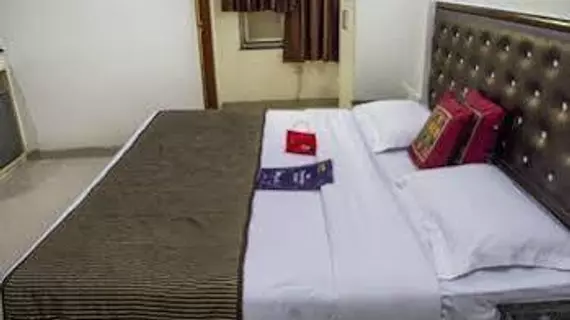 OYO Rooms City Centre Gwalior | Madya Pradeş - Gwalior