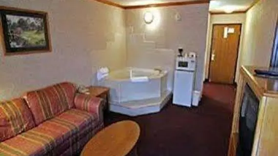 Days Inn and Suites Madison Heights | Michigan - Detroit (ve civarı) - Madison Heights