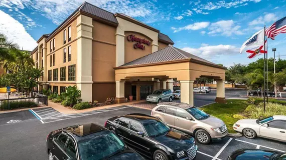 Hampton Inn St. Petersburg | Florida - St. Petersburg - Clearwater (ve civarı) - St. Petersburg