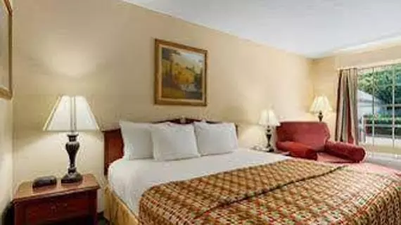 Baymont Inn & Suites - Cleveland | Tennessee - Chattanooga (ve civarı) - Cleveland