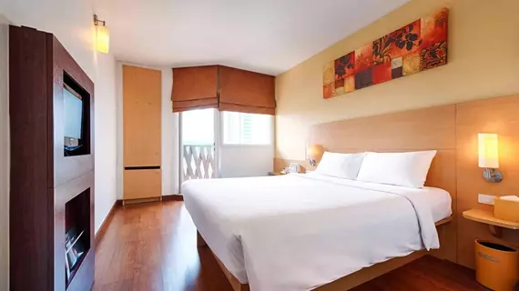 Ibis Pattaya | Chonburi (vilayet) - Pattaya (ve civarı) - Pattaya - Pattaya Körfezi