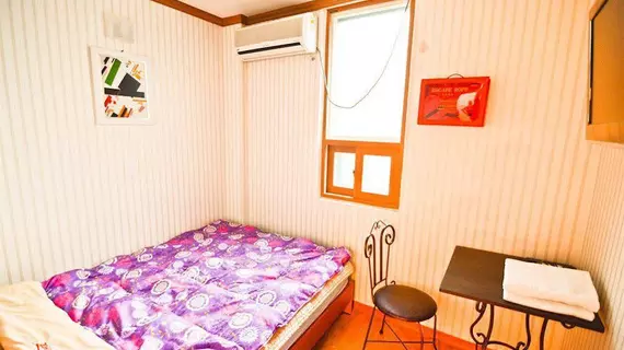 Myeongdong Town Guesthouse | Gyeonggi - Seul (ve civarı) - Seul - Myeongdong