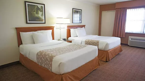 La Quinta Inn & Suites Coral Springs University Dr | Florida - Fort Lauderdale (ve civarı) - Coral Springs