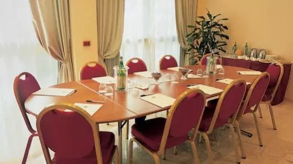 Hotel Ascot Milan | Lombardy - Milano (ve civarı) - Milano - Centro Storico