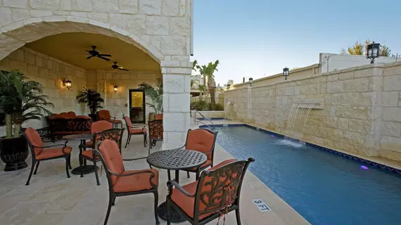 Comfort Suites Alamo Riverwalk | Teksas - San Antonio (ve civarı) - San Antonio - San Antonio Merkezi