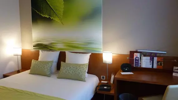 Mercure Lyon Charbonnières | Auvergne-Rhone-Alpes - Rhone (bölge) - Lyon (ve çevresi) - Charbonnieres-les-Bains