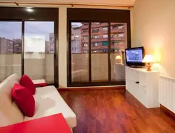 Girona Central Suites | Katalonya - Girona İli - Gironès - Girona - Eixample