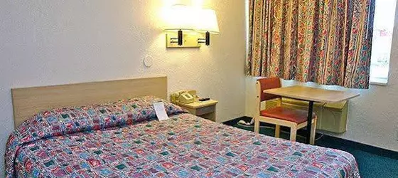 Motel 6 Denver - Lakewood | Kolorado - Denver (ve civarı) - Lakewood