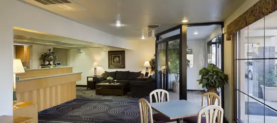 Best Western War Bonnet Inn | Montana - Miles City