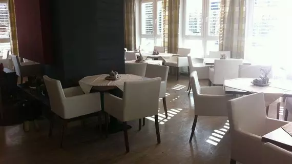 Hotel Kapeller Innsbruck | Tirol - Innsbruck (ve civarı) - Innsbruck