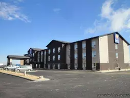 Comfort Inn & Suites | Alberta - Fox Creek