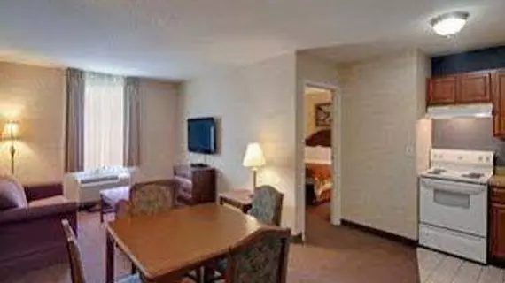 Hawthorn Suites by Wyndham Cincinnati | Ohio - Cincinnati (ve civarı) - Cincinnati - Sharonville