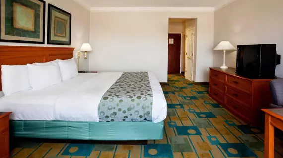 La Quinta Inn & Suites Austin Round Rock North | Teksas - Austin (ve civarı) - Round Rock