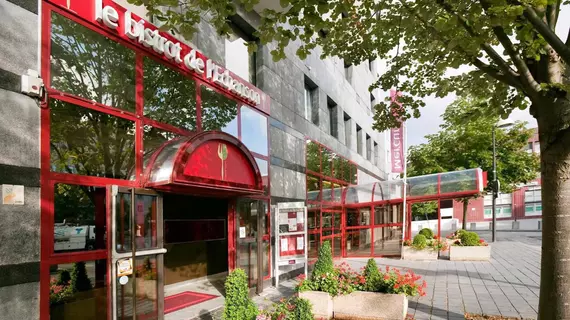 Hotel Mercure Saint Quentin En Yvelines Centre | Ile-de-France - Yvelines (bölge) - Montigny-le-Bretonneux