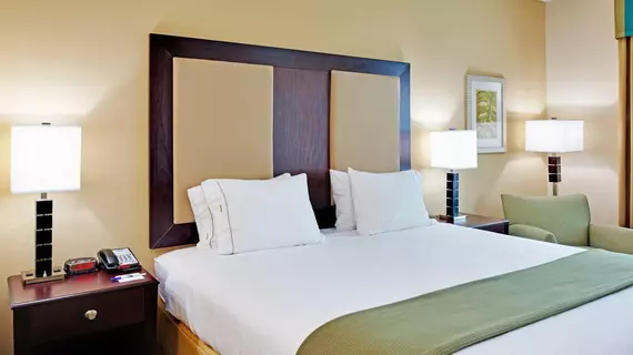 Holiday Inn Express Hotel & Suites Gulf Shores | Alabama - Gulf Shores (ve civarı) - Gulf Shores