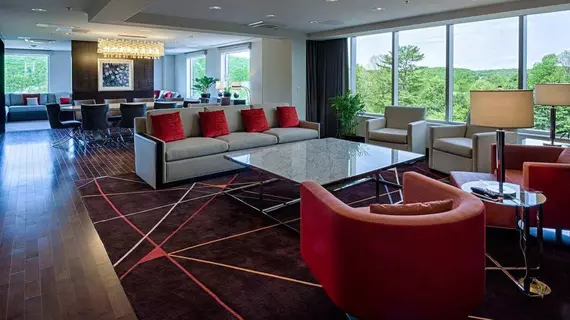 DoubleTree by Hilton Hotel Bristol | Connecticut - Hartford (ve civarı) - Bristol