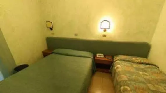 Hotel Puntabella | Liguria - Savona (il) - Varazze