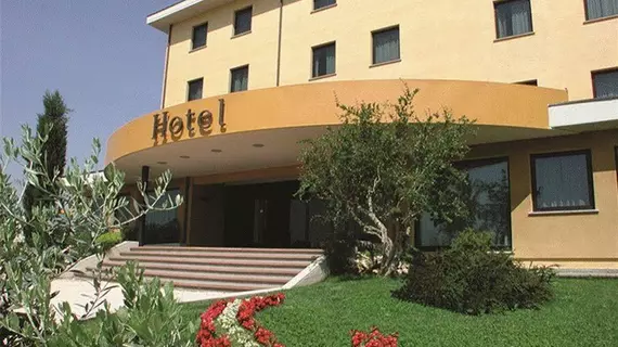 Aldero Hotel | Lazio - Viterbo (vilayet) - Civita Castellana