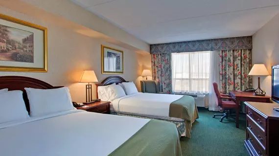 Holiday Inn Express Hotel & Suites Milton | Ontario - Milton