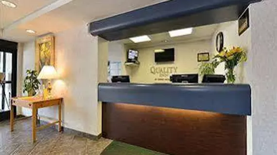 Quality Inn Murfreesboro | Tennessee - Nashville-Davidson - Nashville (ve civarı) - Murfreesboro